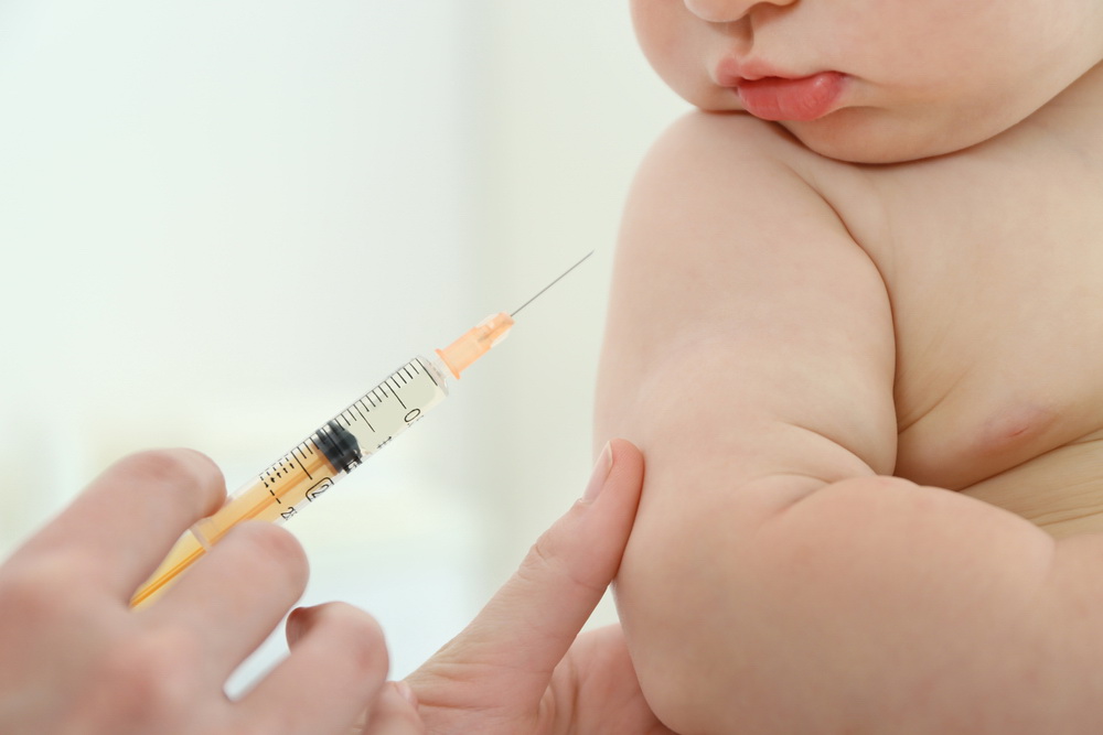 Defanzivni stav lekara doprinosi niskoj stopi vakcinacije u Srbiji