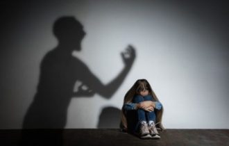 Roditelji sociopate: Gde je granica između brige, vaspitanja i sociopatskog ponašanja