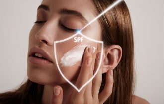 Šifra SPF: Zaštitite svoju kožu i zdravlje upotrebom kreme sa faktorom tokom cele godine