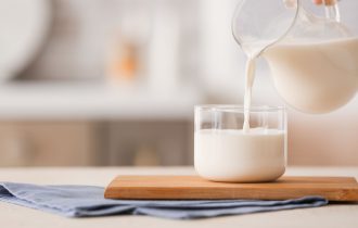 Hipotireoza i mleko: Da li je mlečni napitak dobar za osobe sa neaktivnom štitnom žlezdom