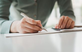 Metod za smanjenje besa – zapišite, a zatim bacite papir