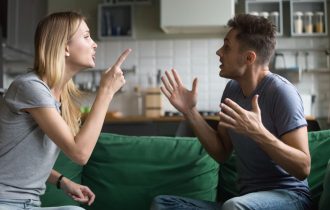Svađa u braku: Ovih pet fraza najlakše iznervira i žene i muškarce