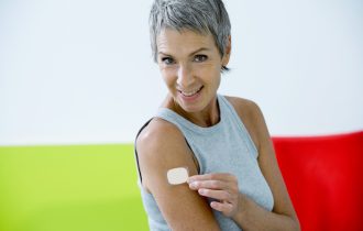 Hormonska terapija zbog simptoma menopauze može da se uzima decenijama